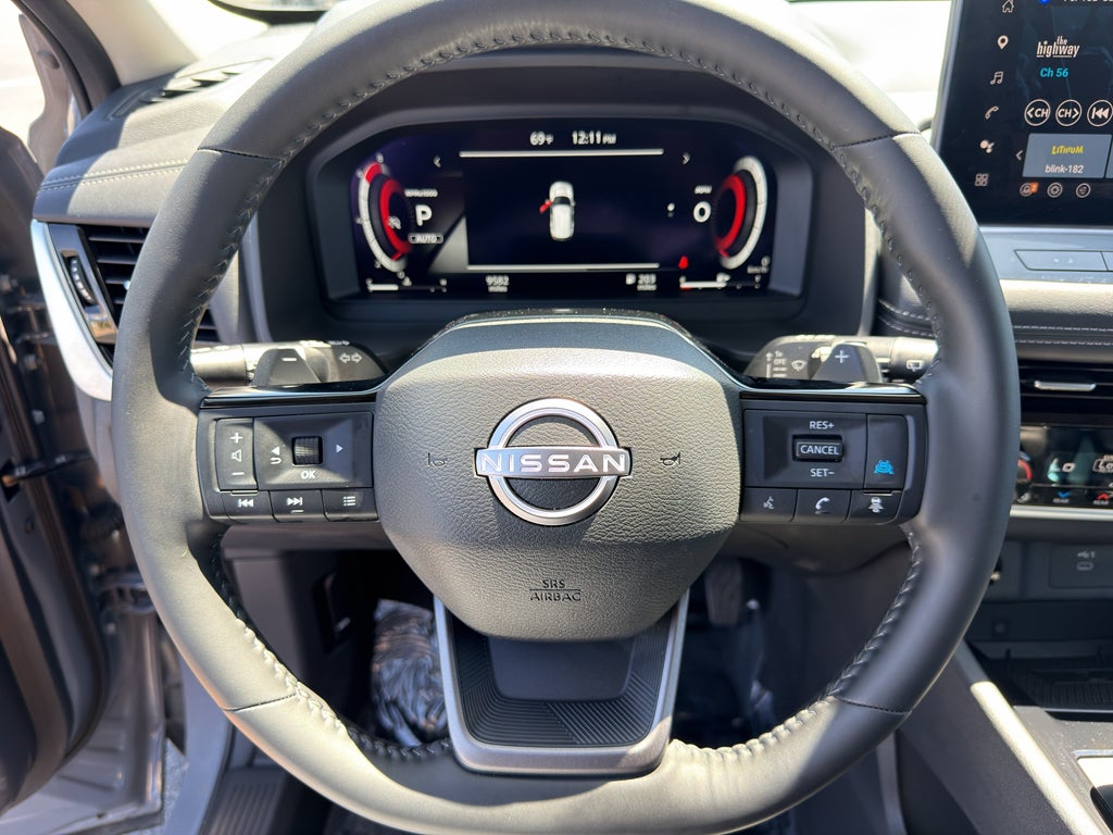 2025 Nissan Rogue SL