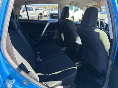 2017 Toyota RAV4 LE