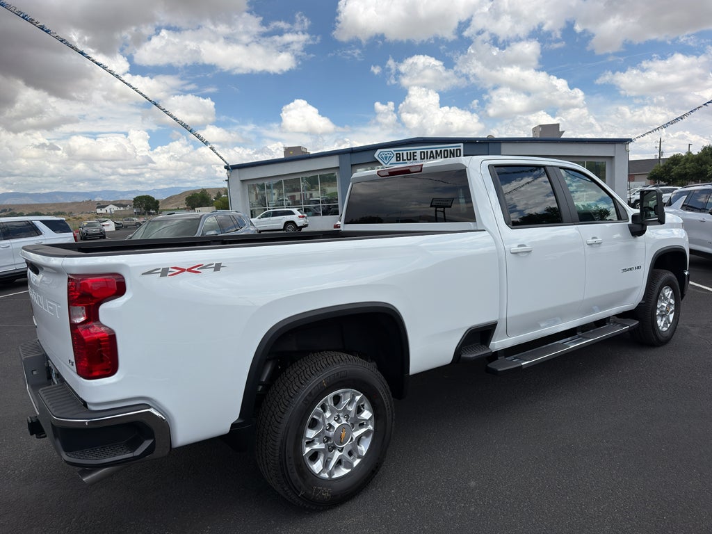 2026 Chevrolet Silverado 3500 HD LT