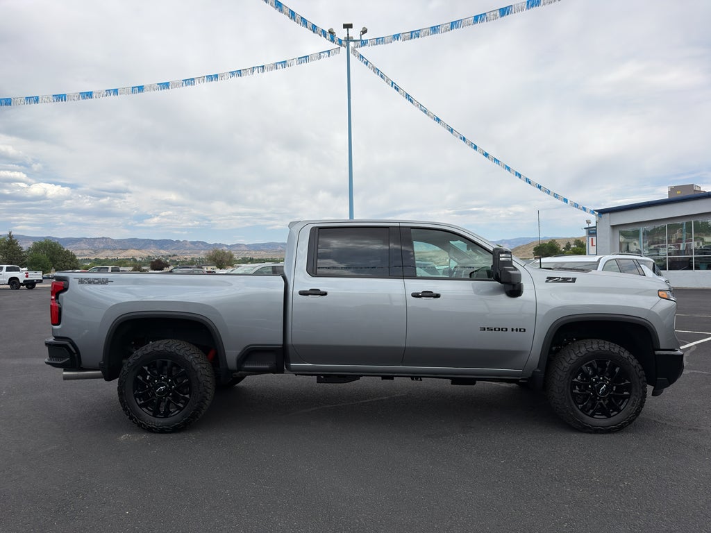 2026 Chevrolet Silverado 3500 HD LTZ