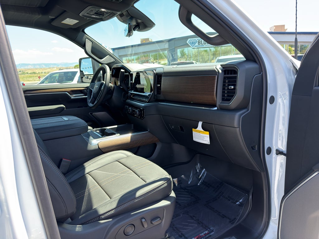 2026 Chevrolet Silverado 3500 HD High Country