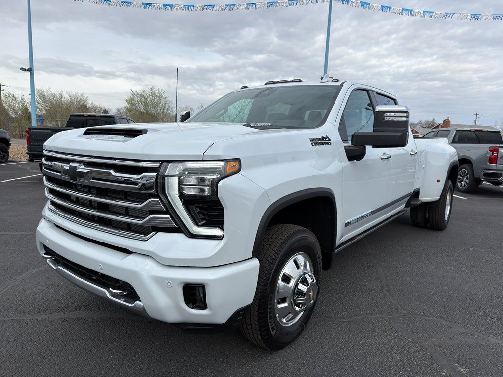 2026 Chevrolet Silverado 3500 HD High Country DRW