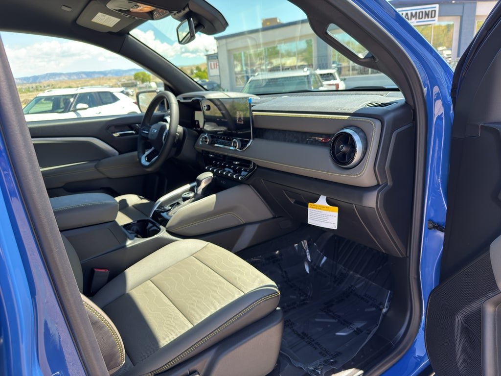 2025 Chevrolet Colorado ZR2