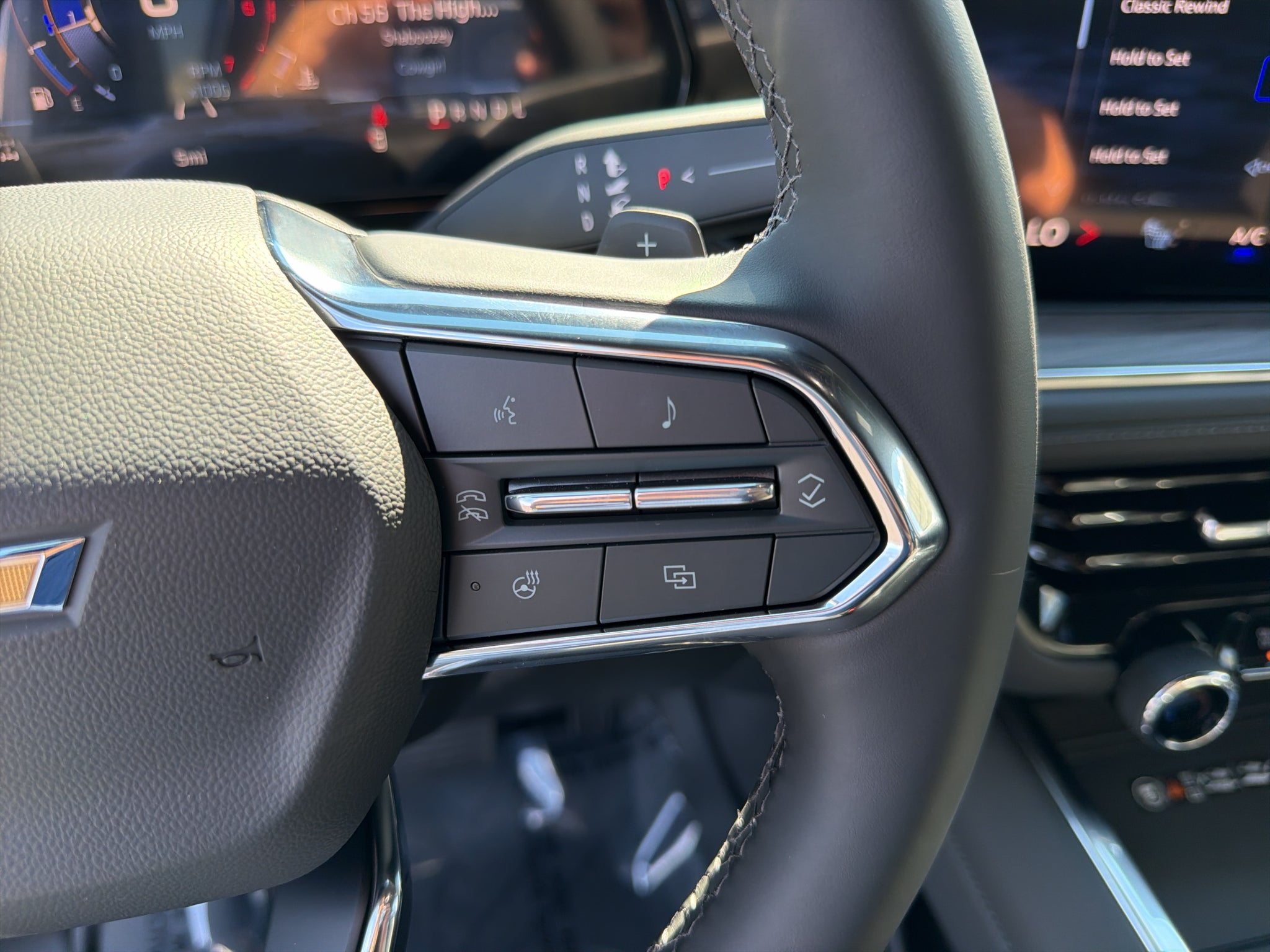 2027 Chevrolet Suburban LT
