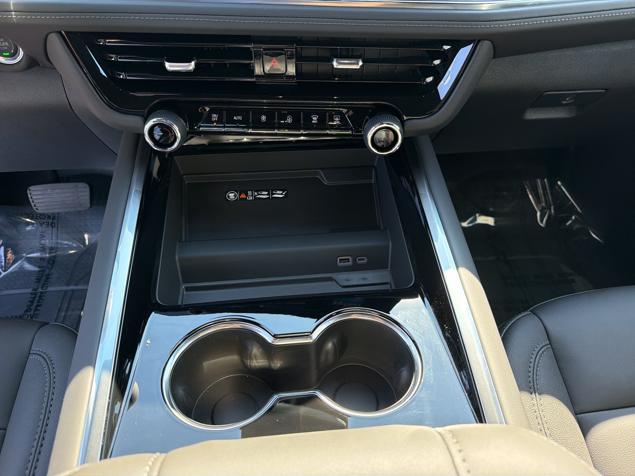 2027 Chevrolet Suburban LT