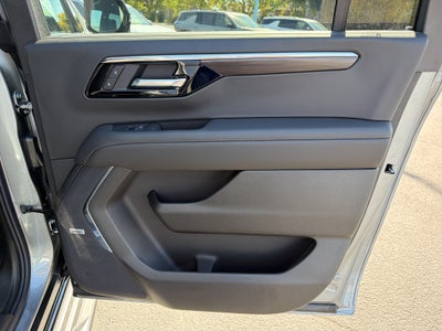 2027 Chevrolet Suburban LT