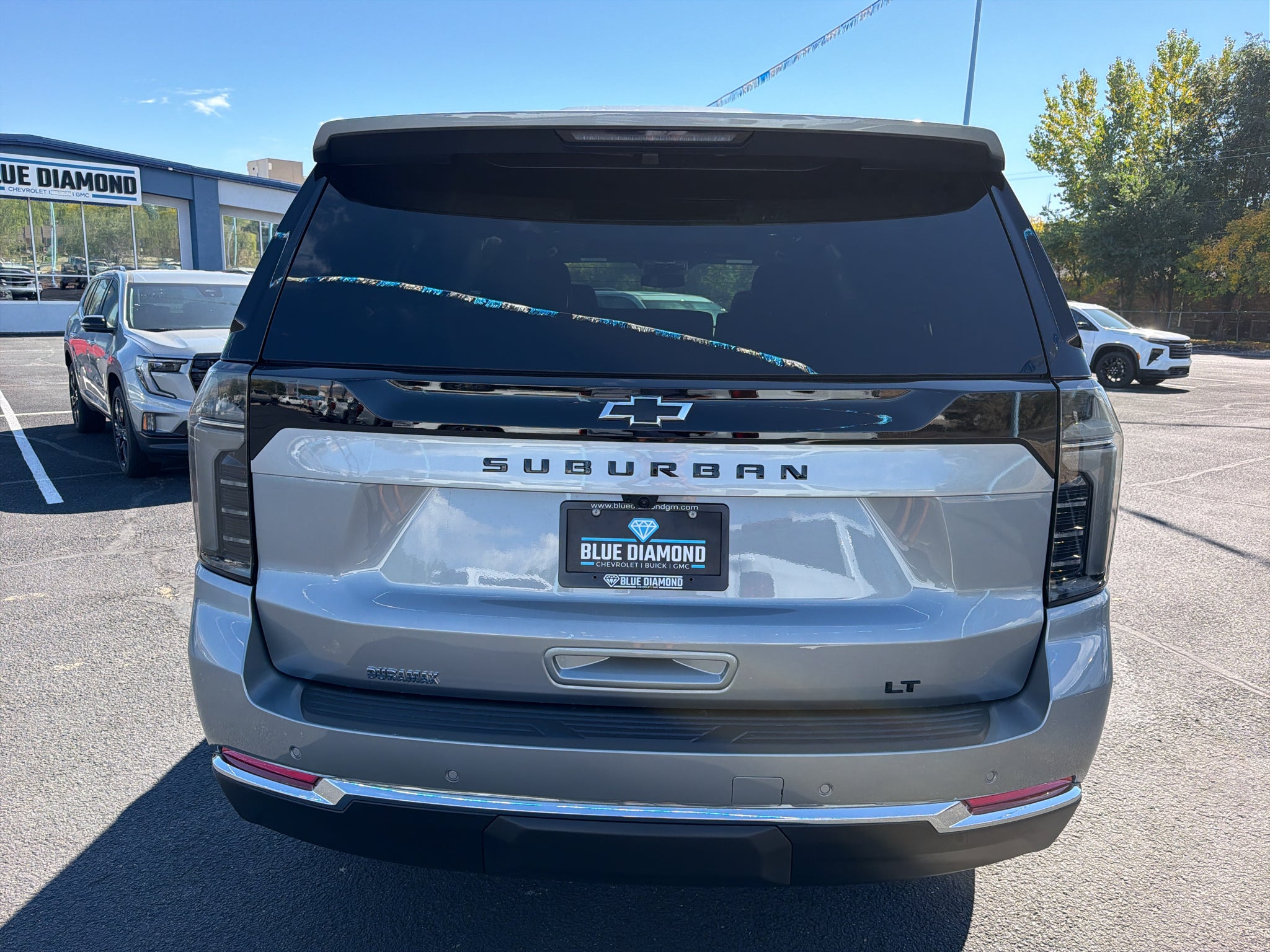 2027 Chevrolet Suburban LT