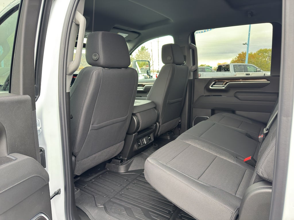 2026 GMC Sierra 3500 HD SLE