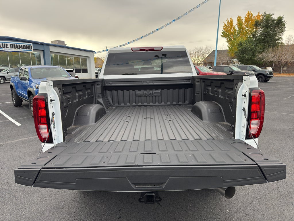 2026 GMC Sierra 3500 HD SLE
