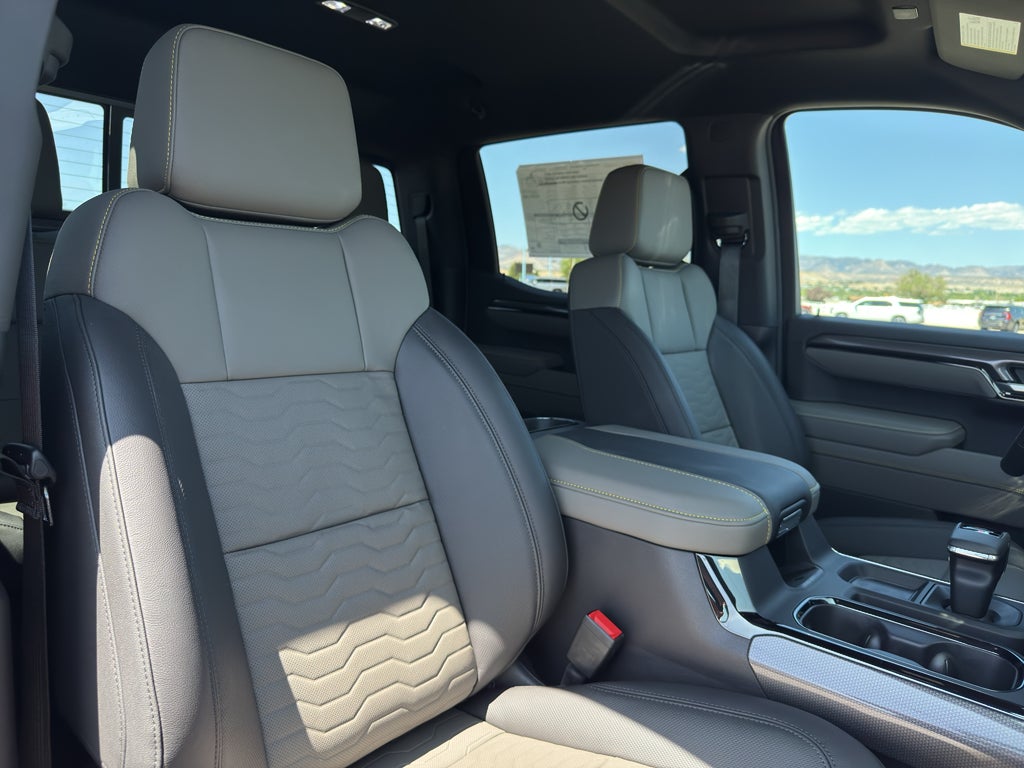 2025 Chevrolet Silverado 1500 ZR2